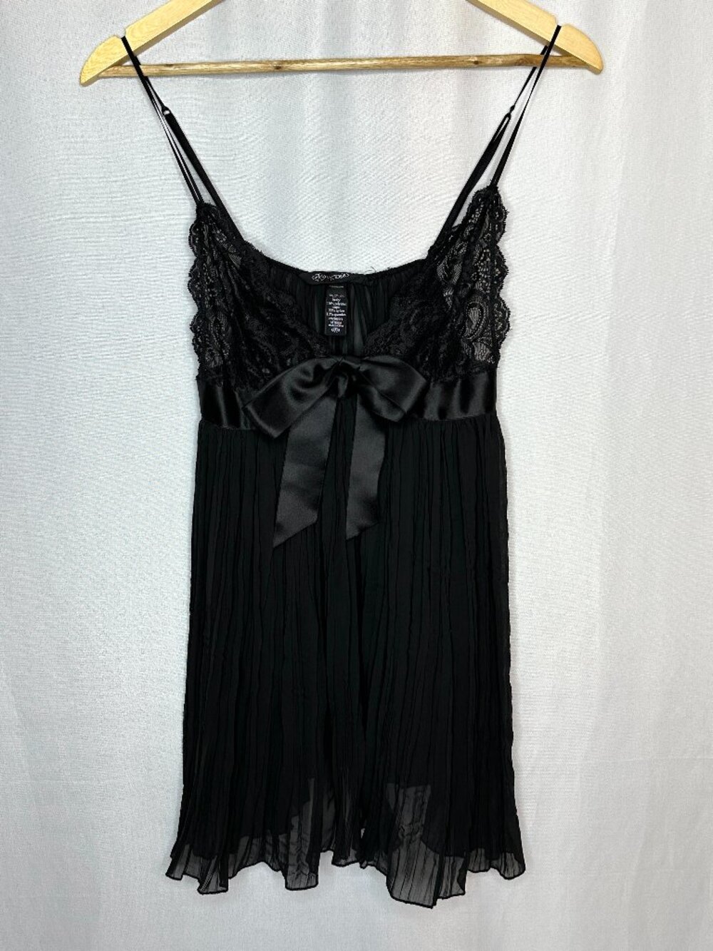Victoria’s Secret Babydoll Sheer Lace Camisole SZ Medium Y2K Coquette Party